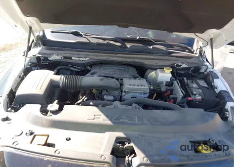 2021 Ram 1500 Limited 4X4 5'7 Box из США, поврежденный, VIN 1C6SRFHT2MN573448